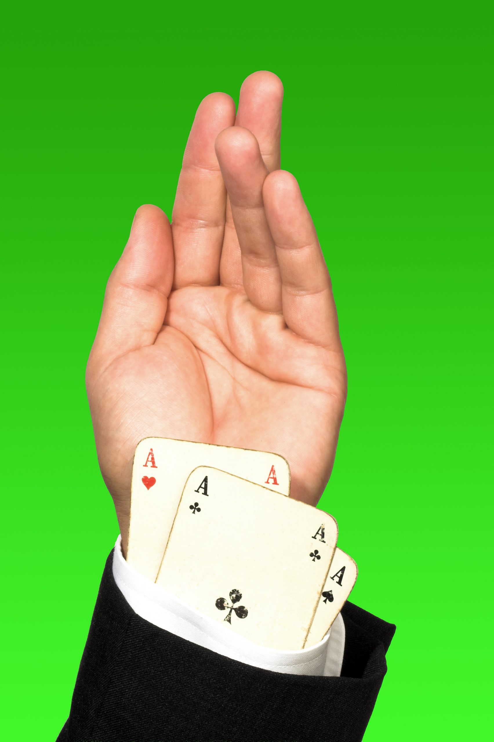 https://depositphotos.com/3446916/stock-photo-cheating-poker-player.html